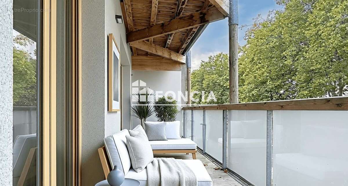 Appartement à COLOMBELLES