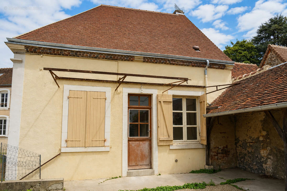 Maison à AUTHON-DU-PERCHE