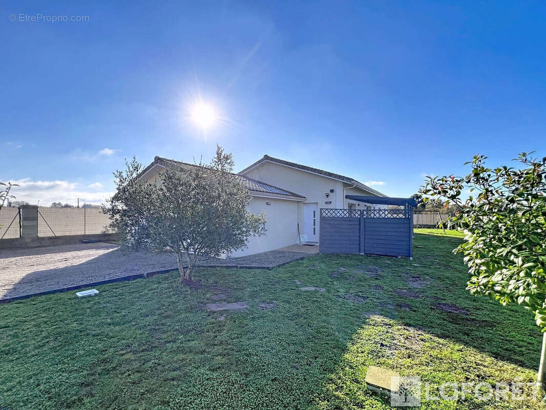 Maison à SAINT-ANDRE-DE-CUBZAC