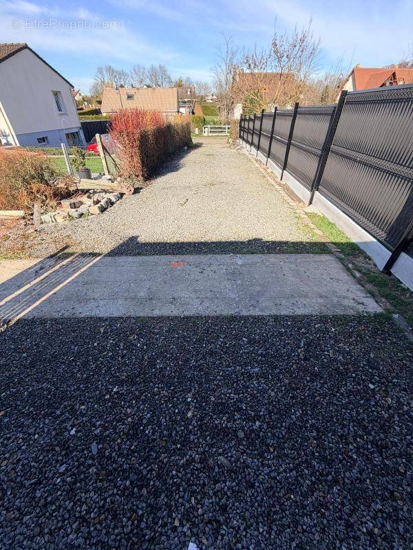 Terrain à SIERVILLE