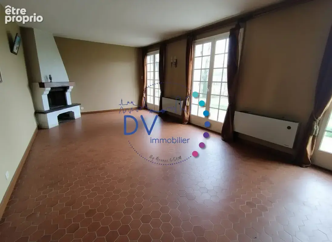 Maison 9 pièces 167 m² à vendre à Montceaux (01090) - photo 5