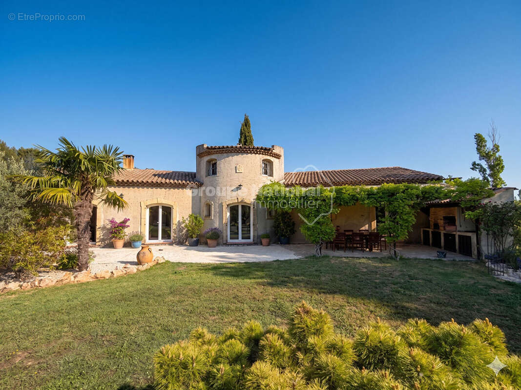 Maison à BOUC-BEL-AIR