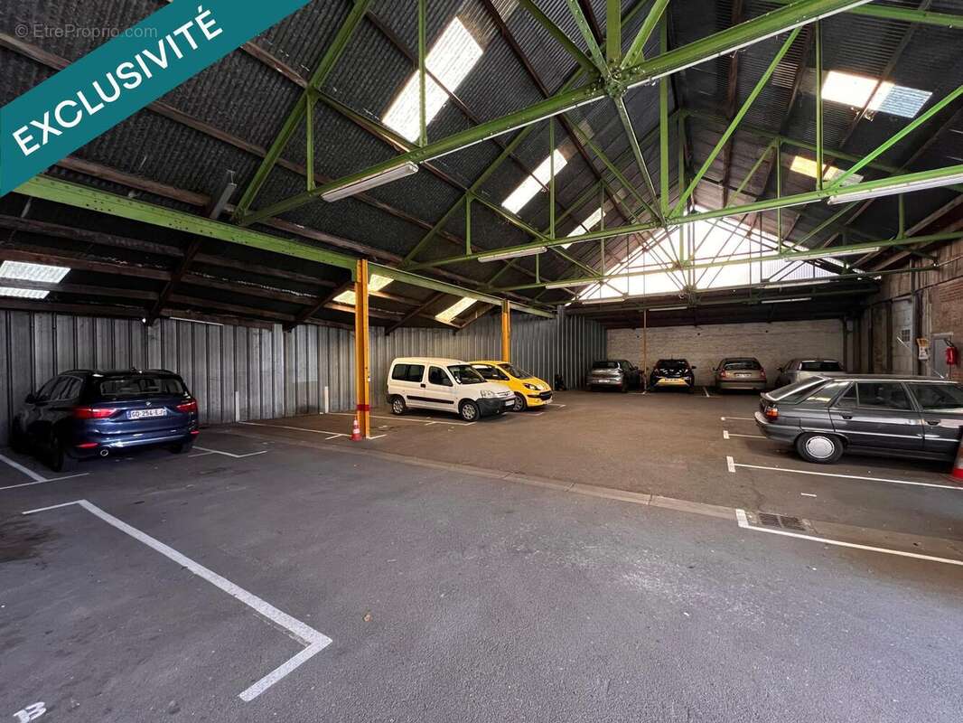 Photo 3 - Parking à VALENCIENNES