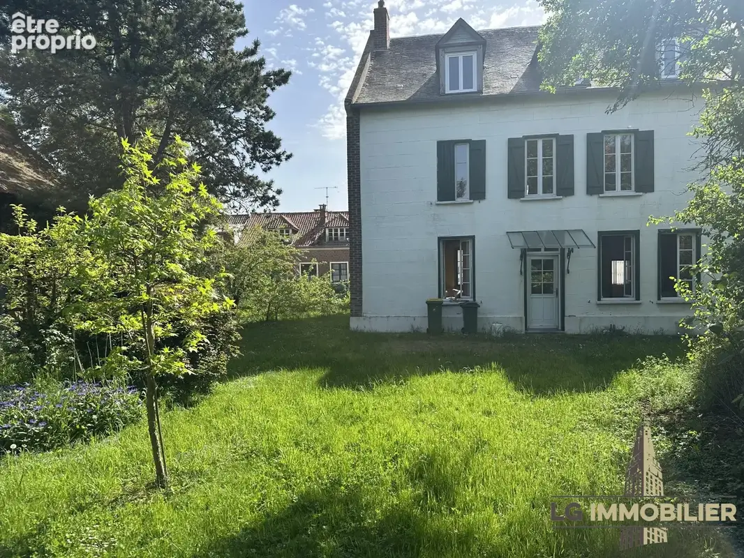 Maison 248 m² à Saint-Sauflieu  - photo 2