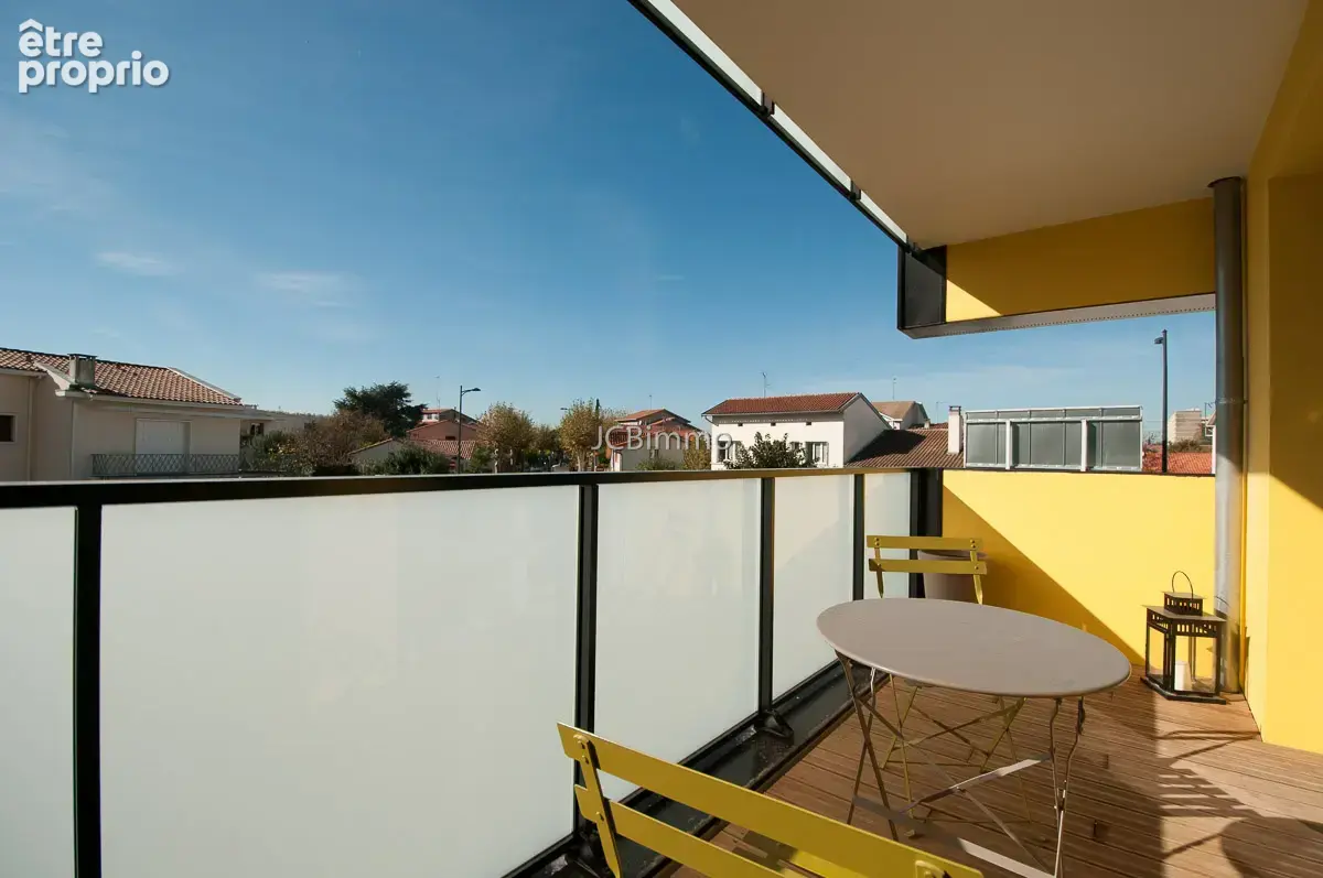 RANGUEIL - T3 avec terrasse et parking - photo 4
