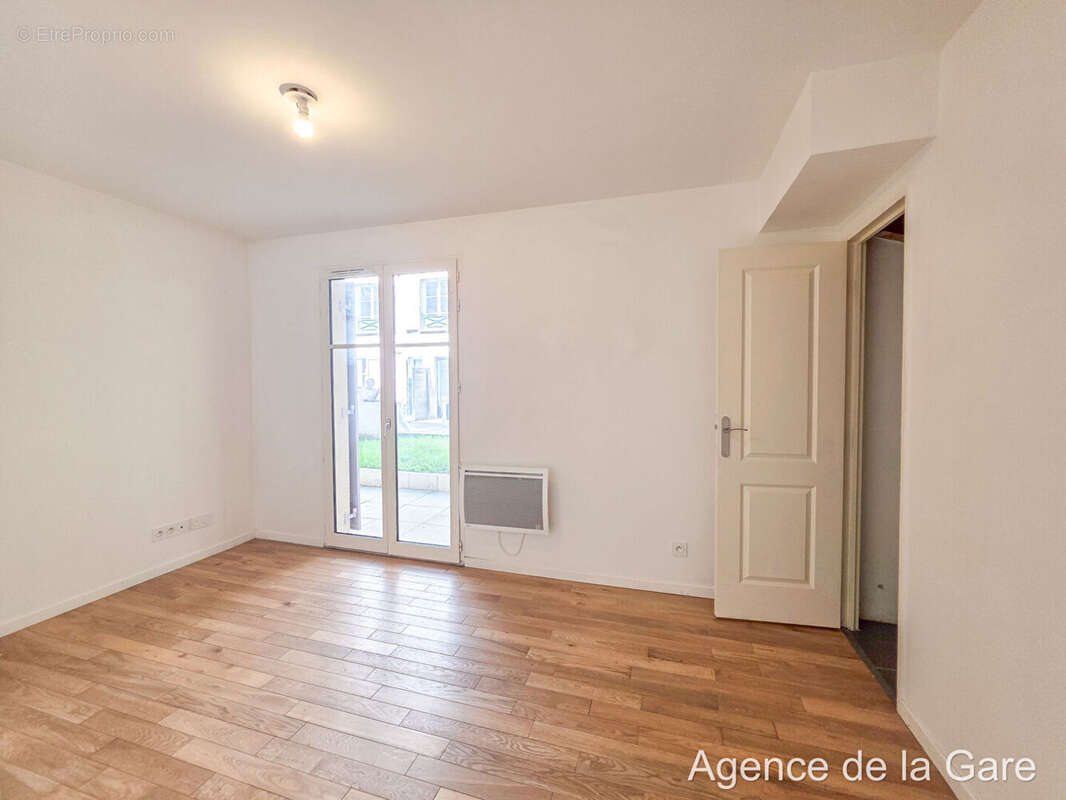 Appartement à MAISONS-LAFFITTE