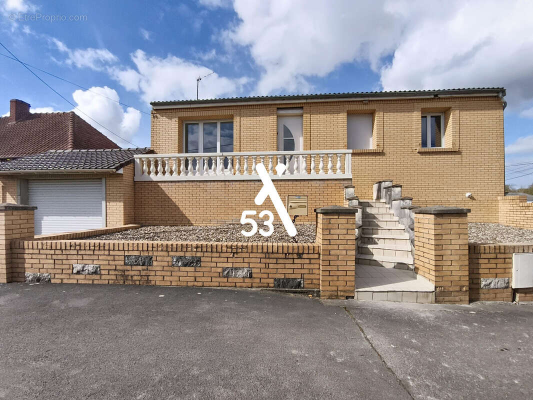 Maison à NORRENT-FONTES