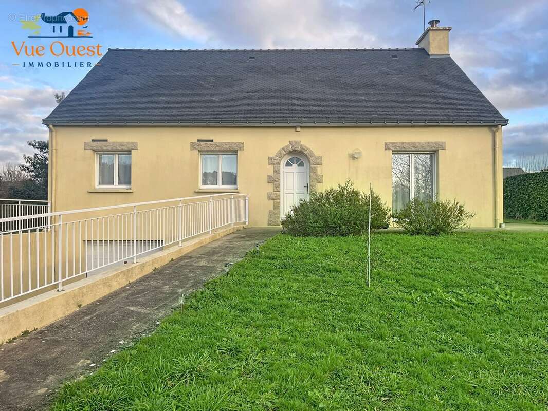 Maison à MERLEVENEZ