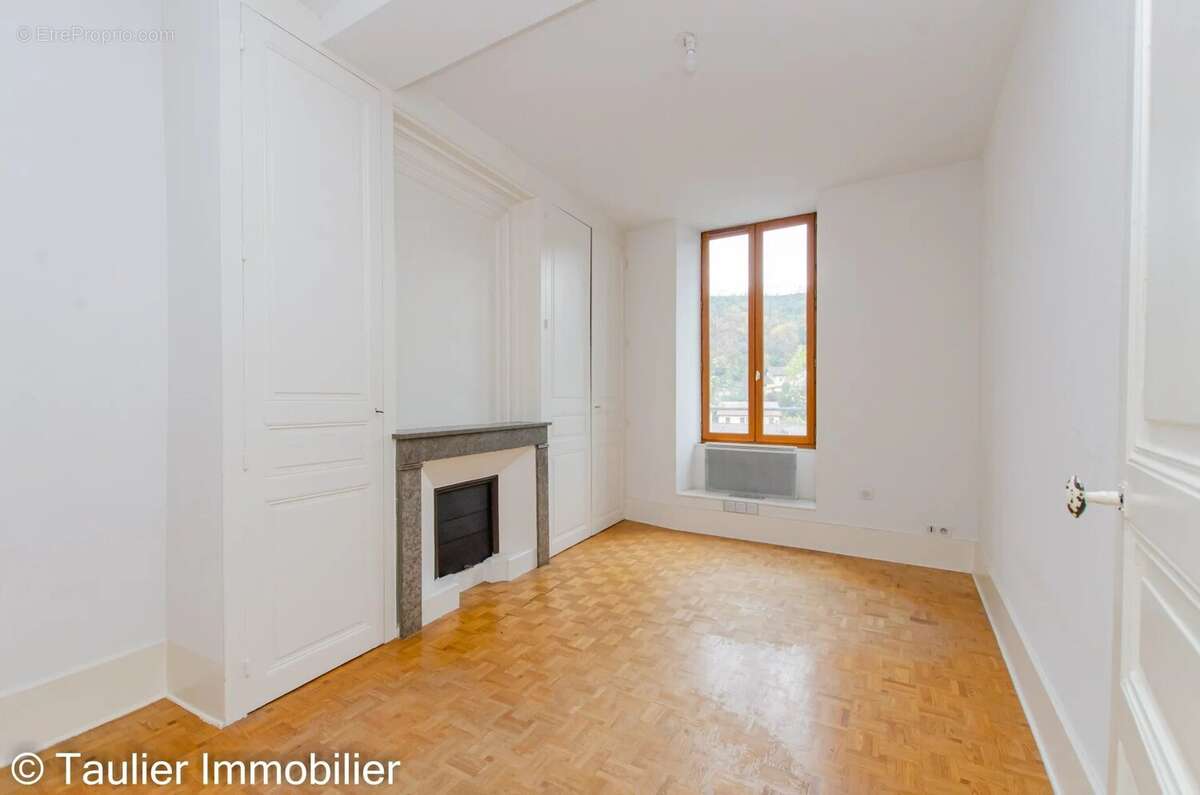 Appartement à VINAY