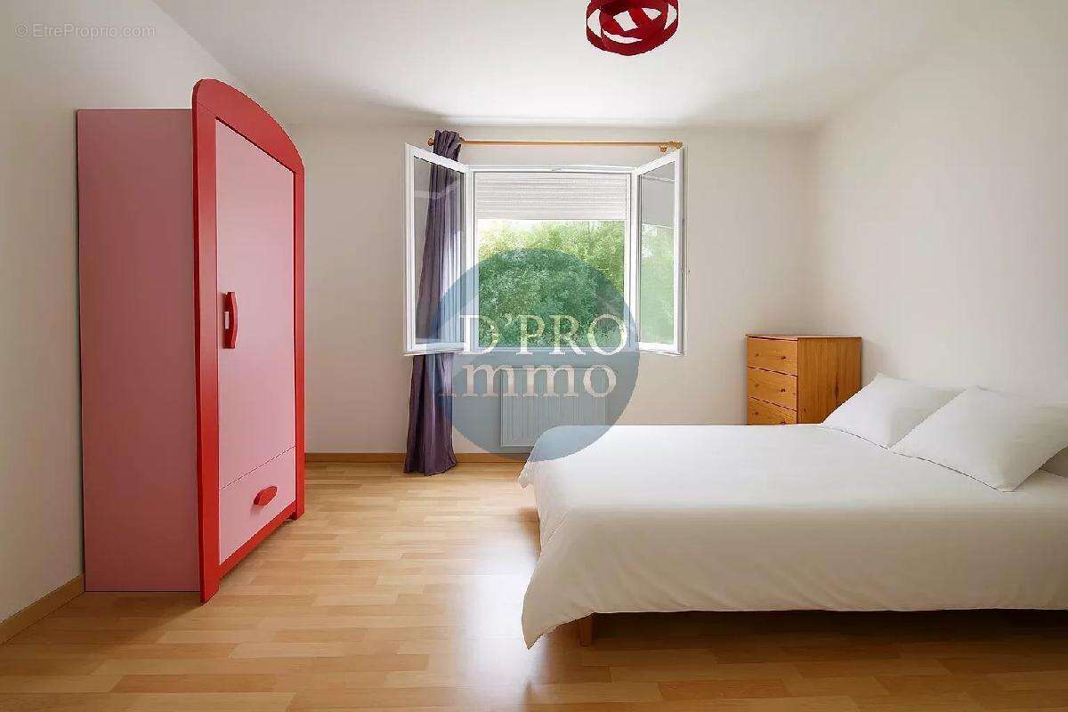 Maison à LA HAIE-FOUASSIERE