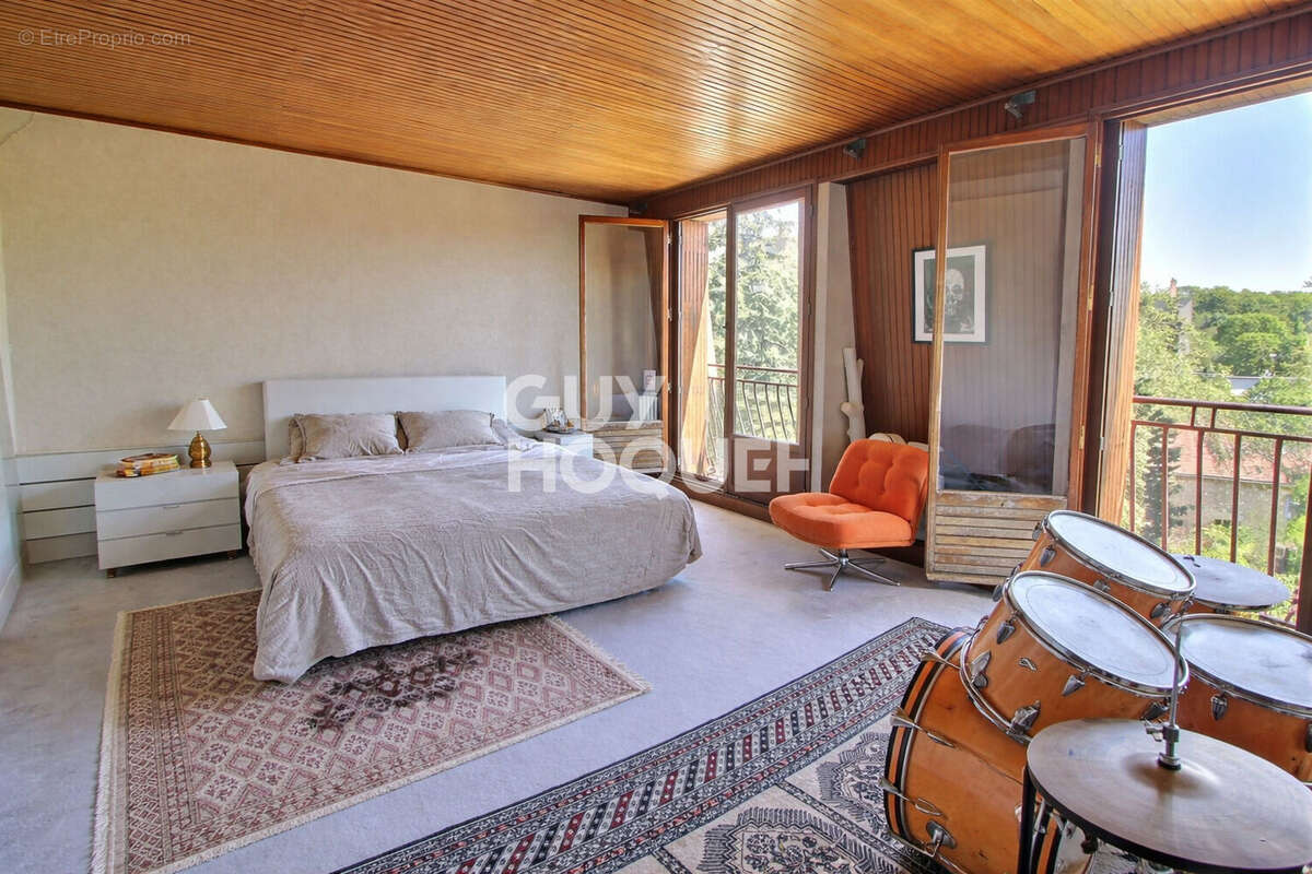 Appartement à CHAVILLE