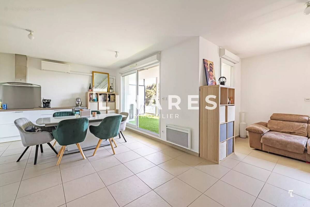 Appartement à MARSEILLE-11E