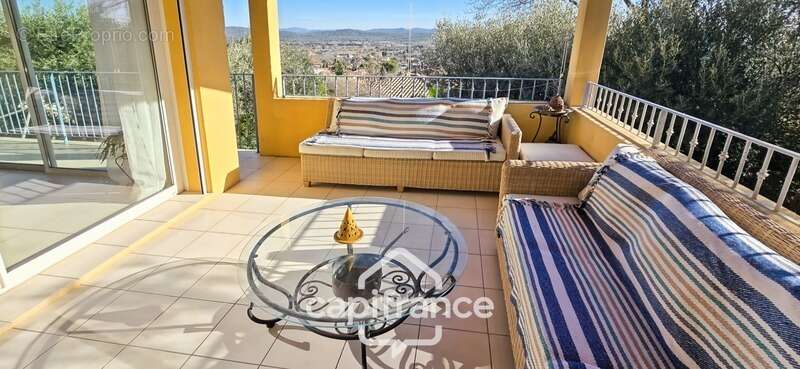 Maison à LA FARLEDE