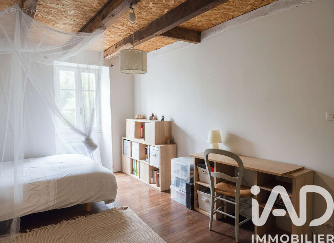 Photo 7 - Maison à SERS