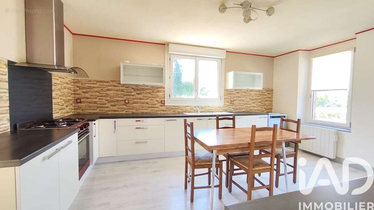 Photo 3 - Maison à CALLAC