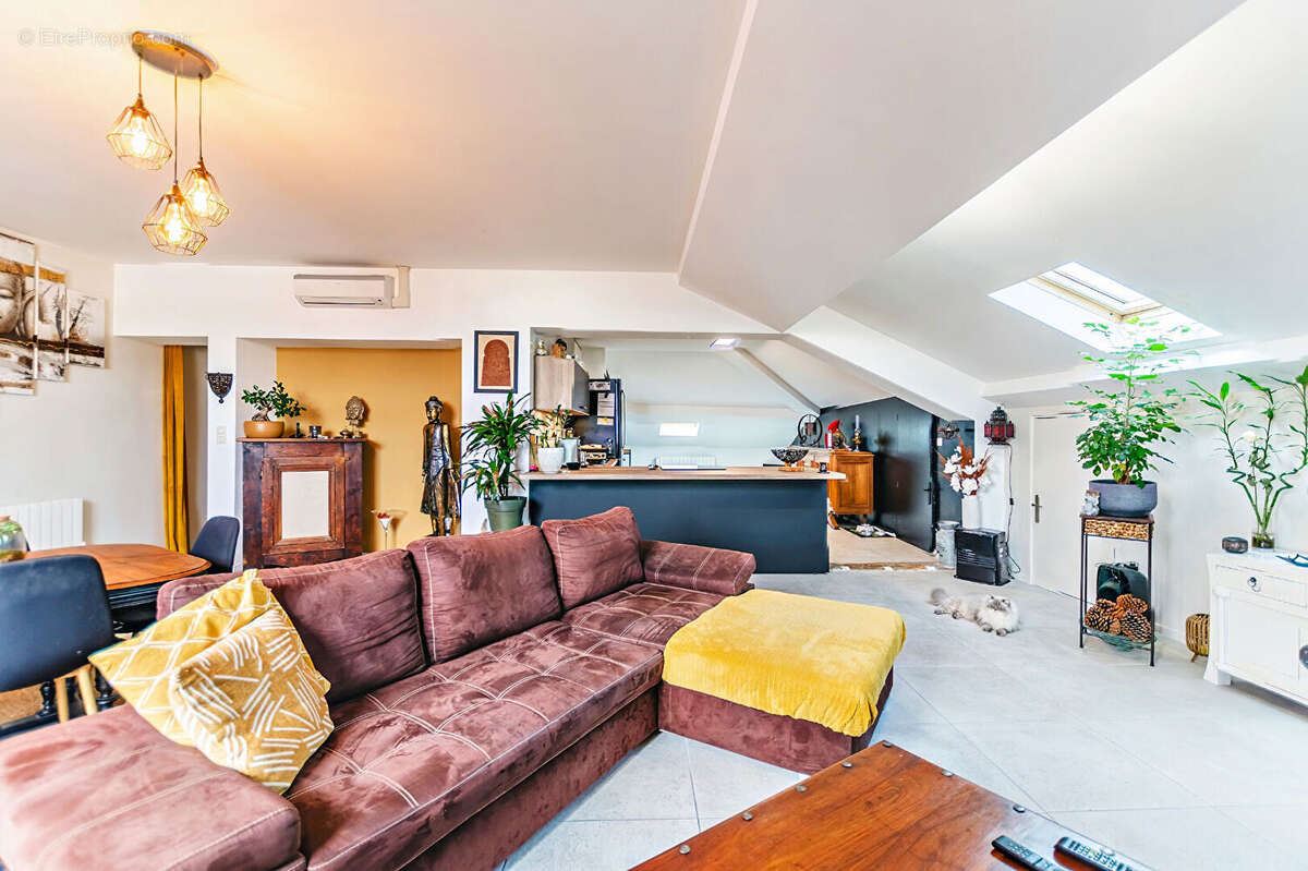 Appartement à MONTLUEL