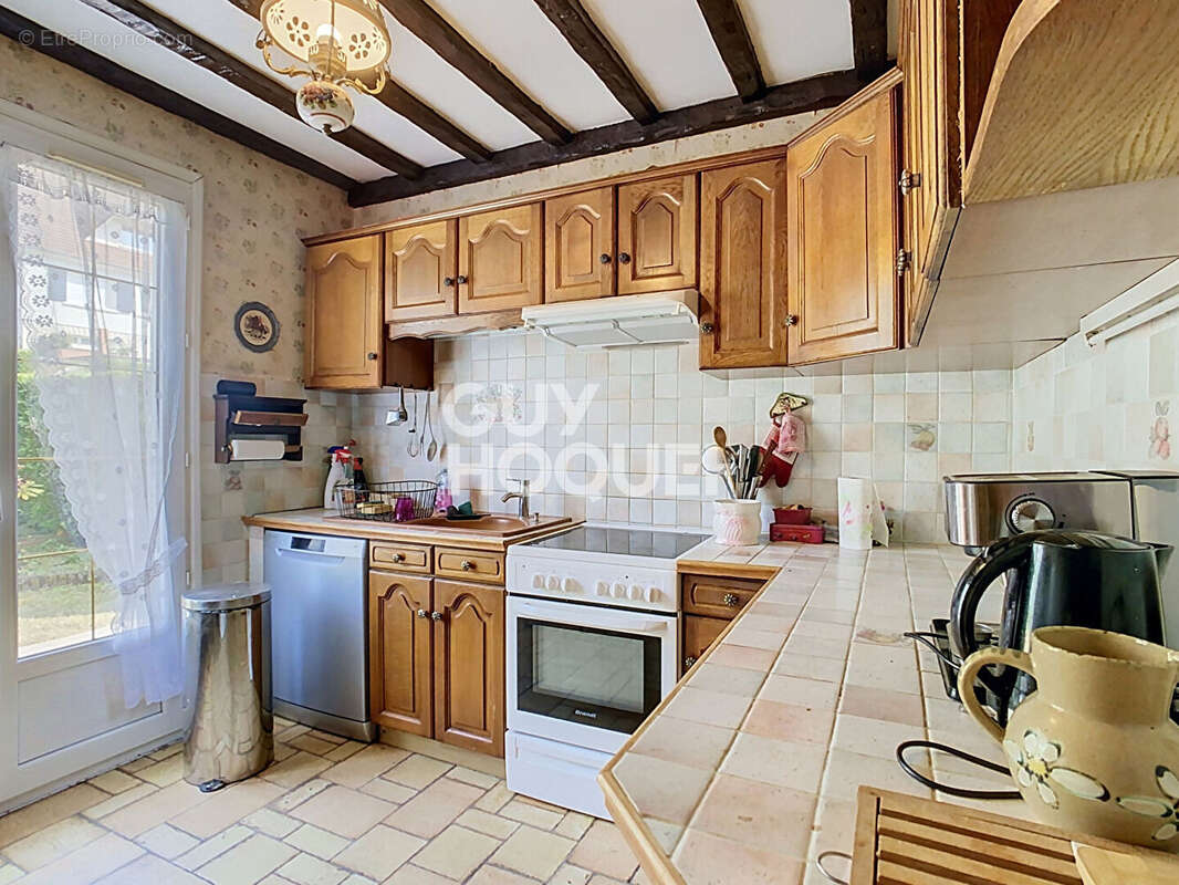 Maison vivable de plain pied, 5 pièces à vendre à Séry-Magneval - photo 4