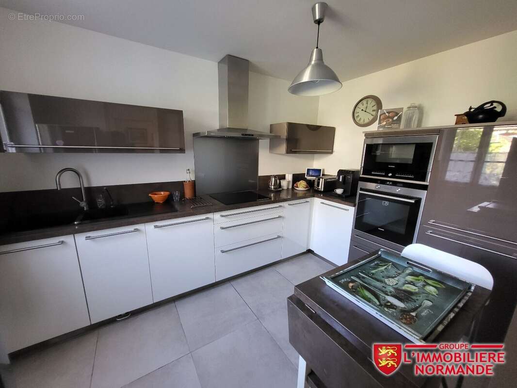 Maison à BENNECOURT