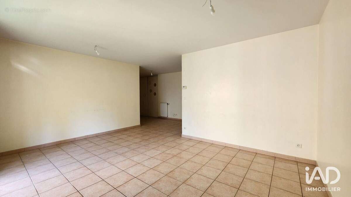 Photo 3 - Appartement à VOURLES