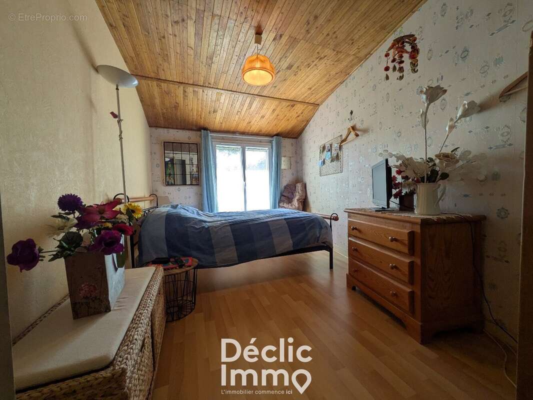 Maison à VILLEFAGNAN