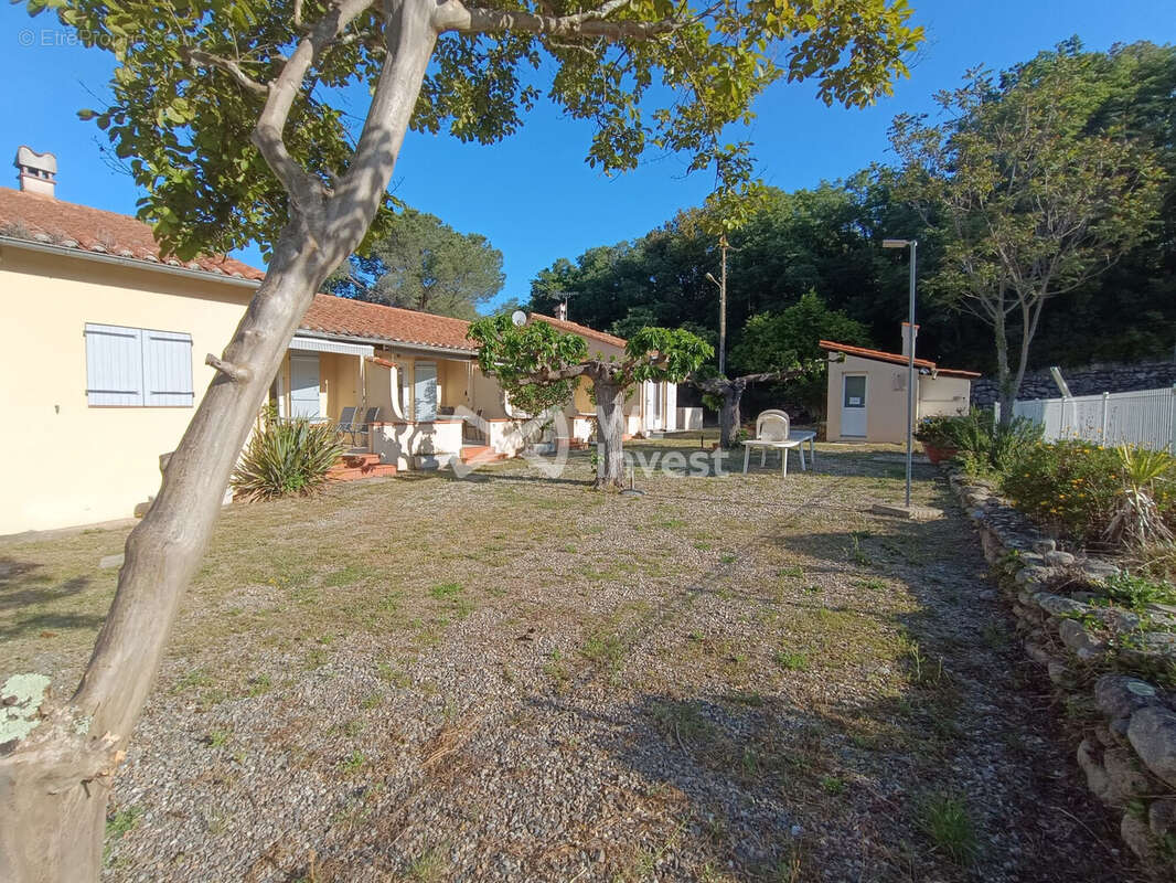 Maison à REYNES