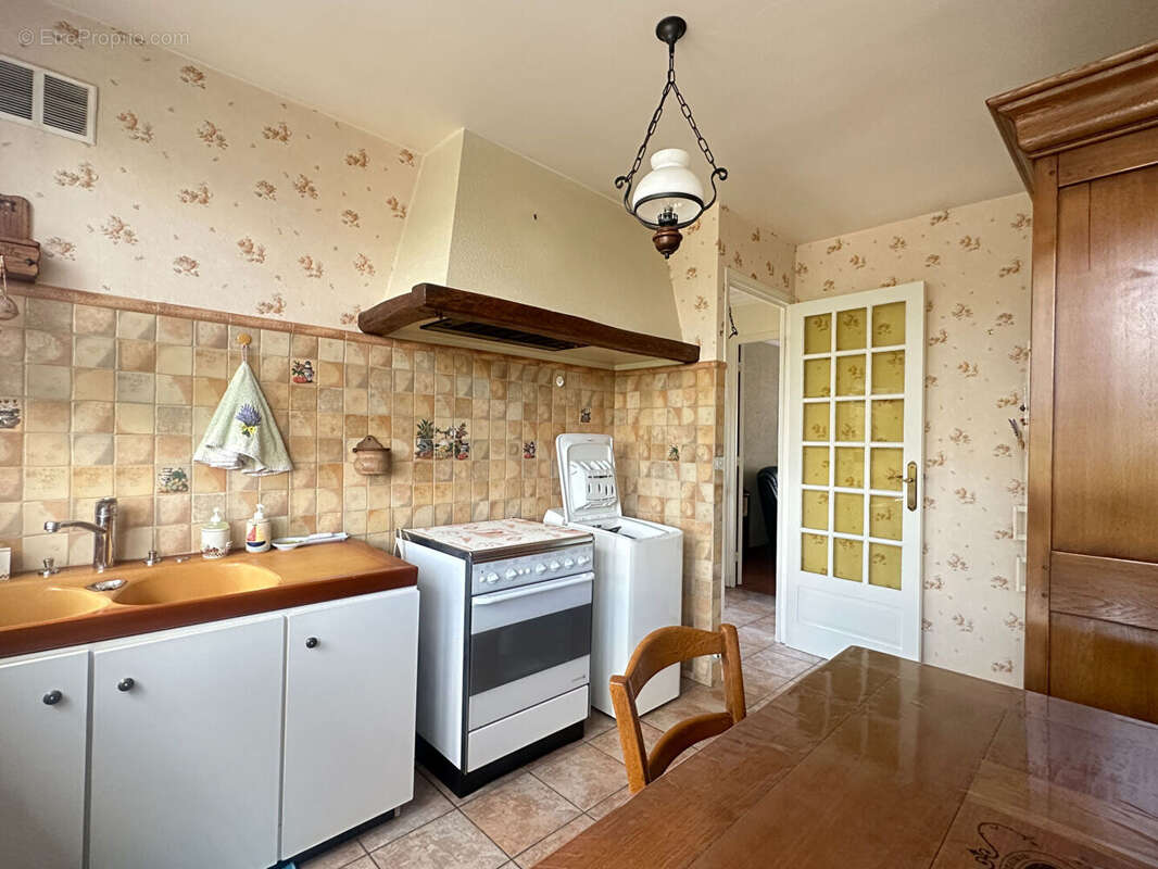 Maison de plain-pied surélevé - Limay - 3 chambres - 340 m² terrain - photo 6
