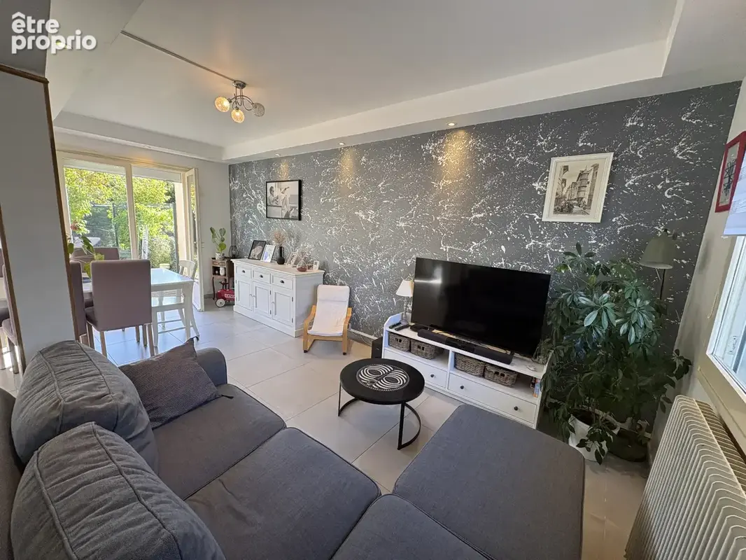 Maison lumineuse de 80 m2 avec 3 chambres, garage et jardin - photo 4