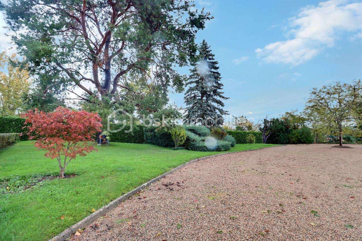 Maison à JALIGNY-SUR-BESBRE