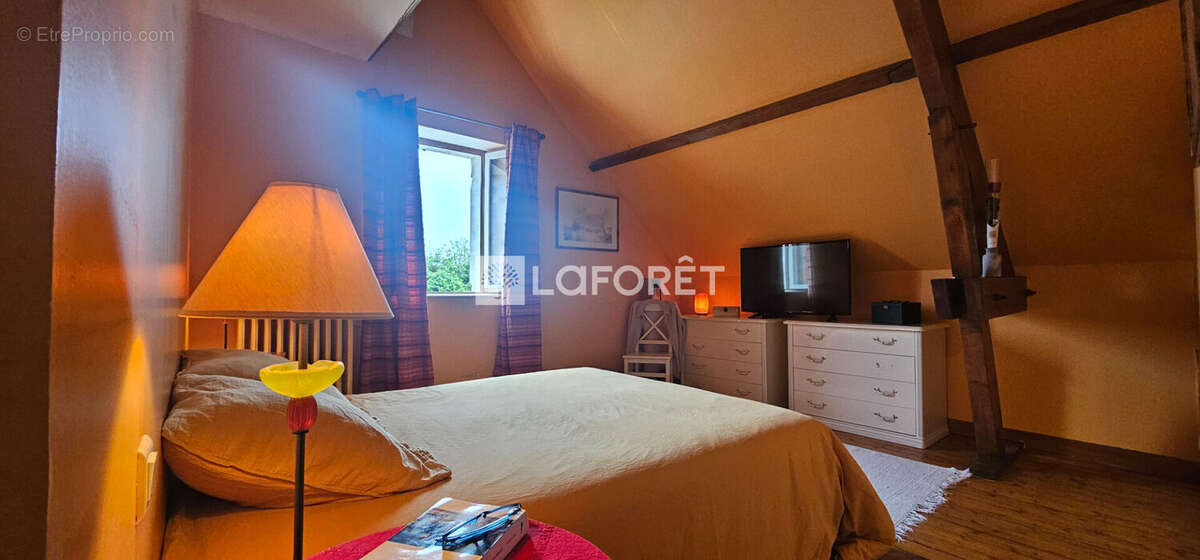 Maison à CUISY-EN-ALMONT