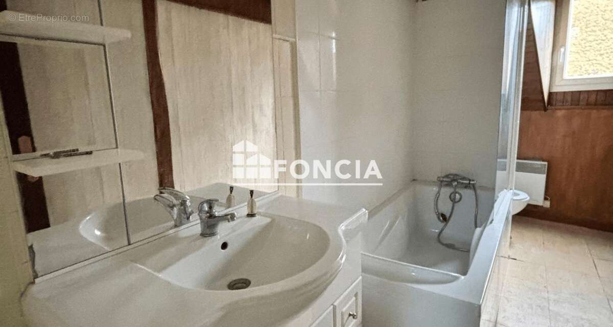 Maison à BEAUMONT-SUR-SARTHE