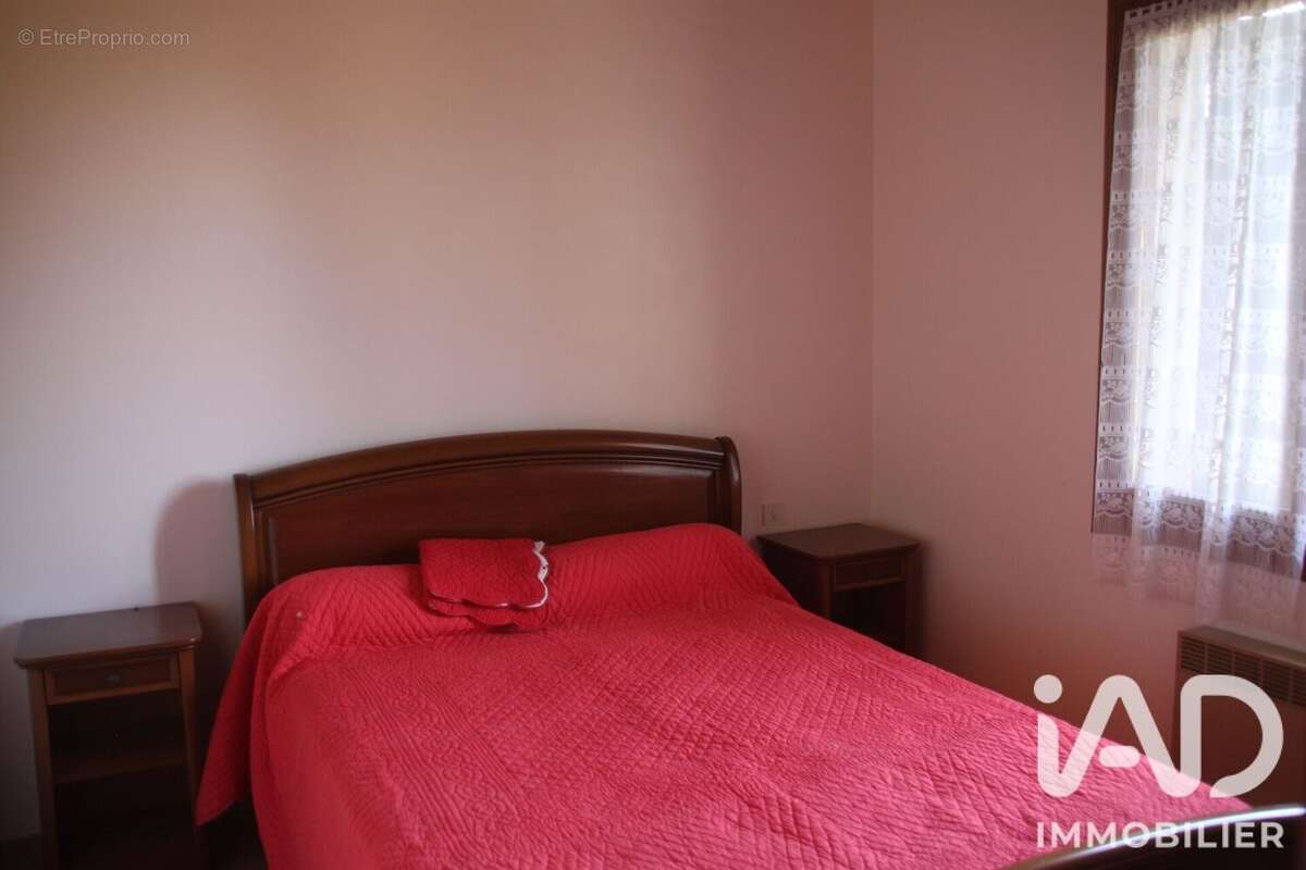 Maison 112 m² à Duras  - photo 6