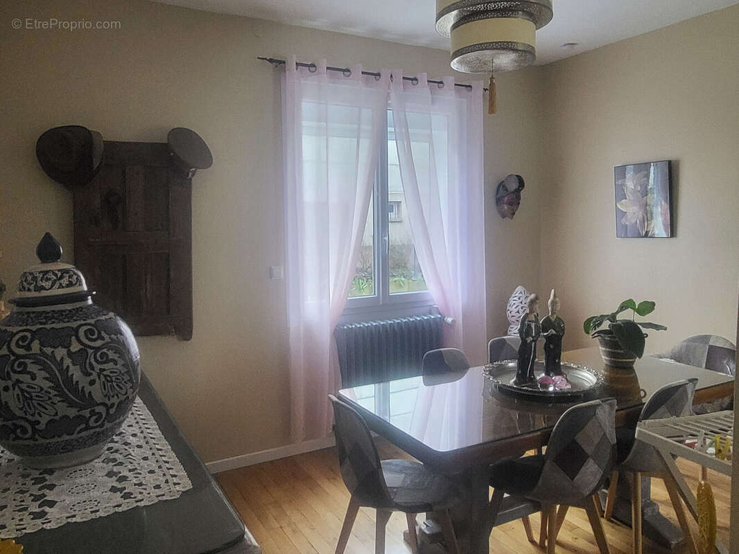 Photo 3 - Maison à FLIXECOURT