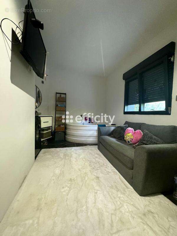 Maison à BRUAY-SUR-L&#039;ESCAUT