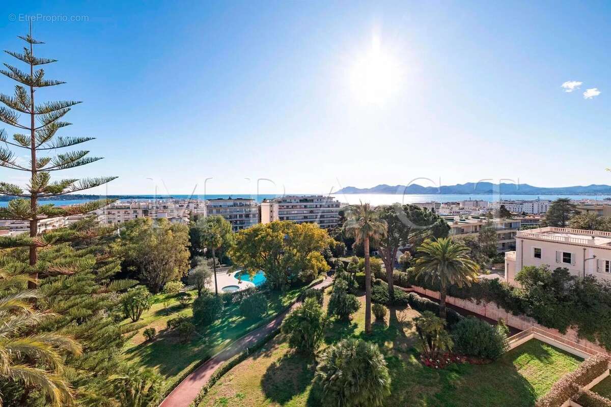 Appartement à CANNES