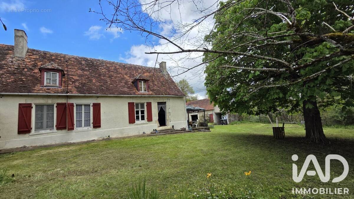 Photo 1 - Maison à CHALAIS
