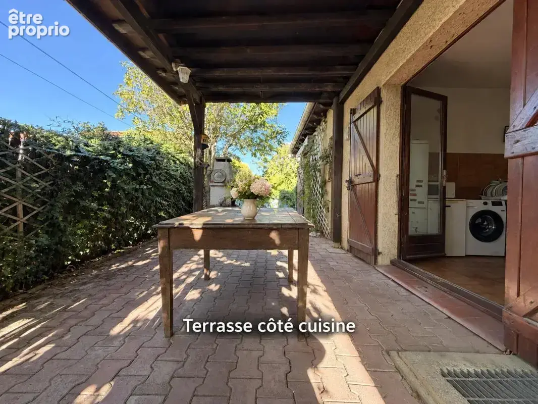 Maison de 5 pièces de 141 m² à Toulouse - photo 2