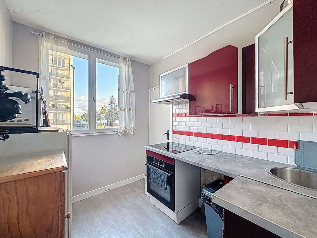 Appartement T2 de 45 m²  - Joué-lès-Tours - photo 3