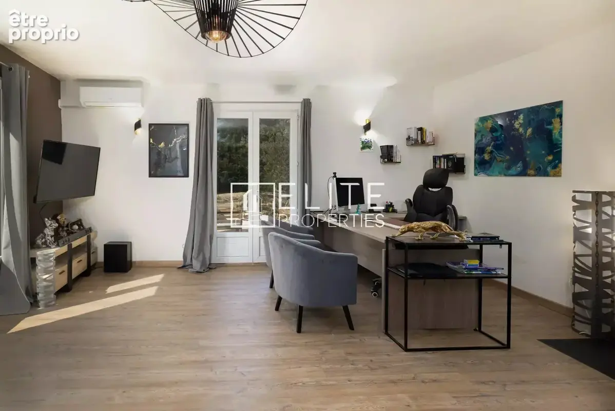 Fayence – villa 175 m² – terrain 1215m² – piscine – dépendance (50m2) - photo 13