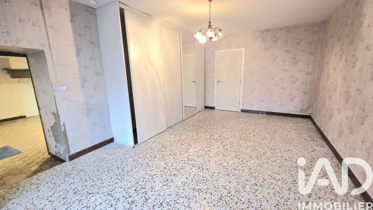 Maison 151 m² à Richebourg  - photo 5