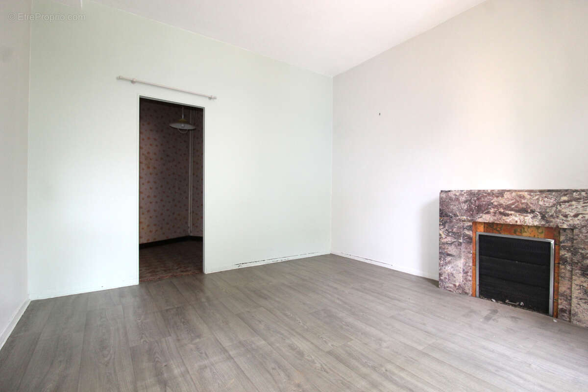 À vendre   Maison de ville de caractère au cœur de Cosne-Cours-sur-Loire - photo 3