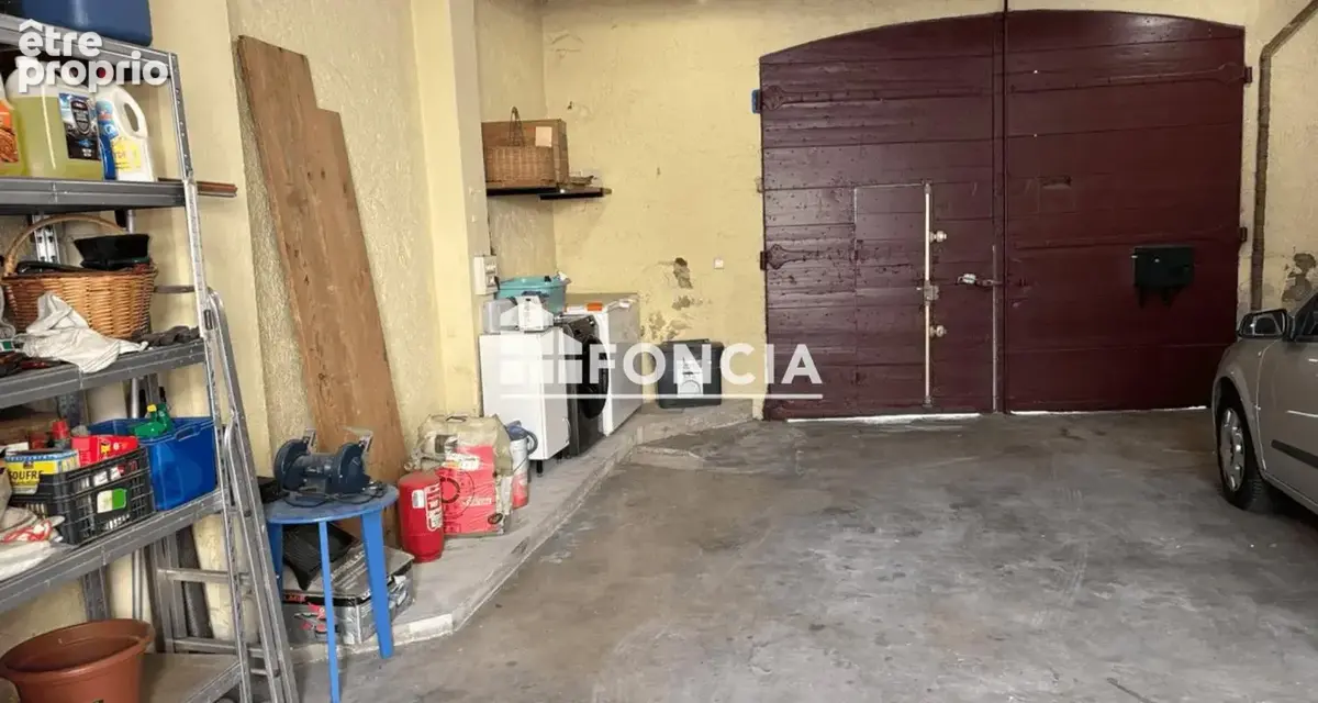 LUNEL CENTRE-VILLE Maison de Ville de 260 m2 avec Garage, cour et Piscine - photo 14