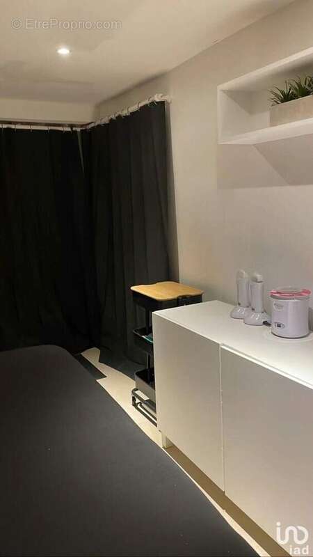 Photo 3 - Commerce à PARIS-19E