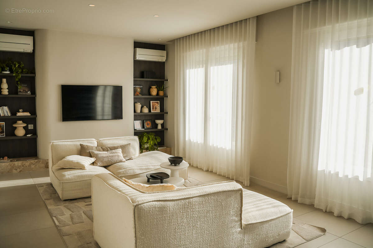 Appartement 95m2 Cœur de Saint-Raphaël - photo 3