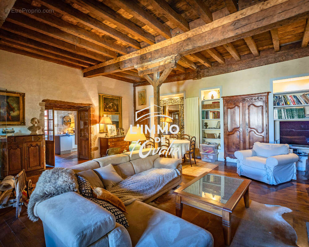 Maison à BEAULIEU-SUR-DORDOGNE