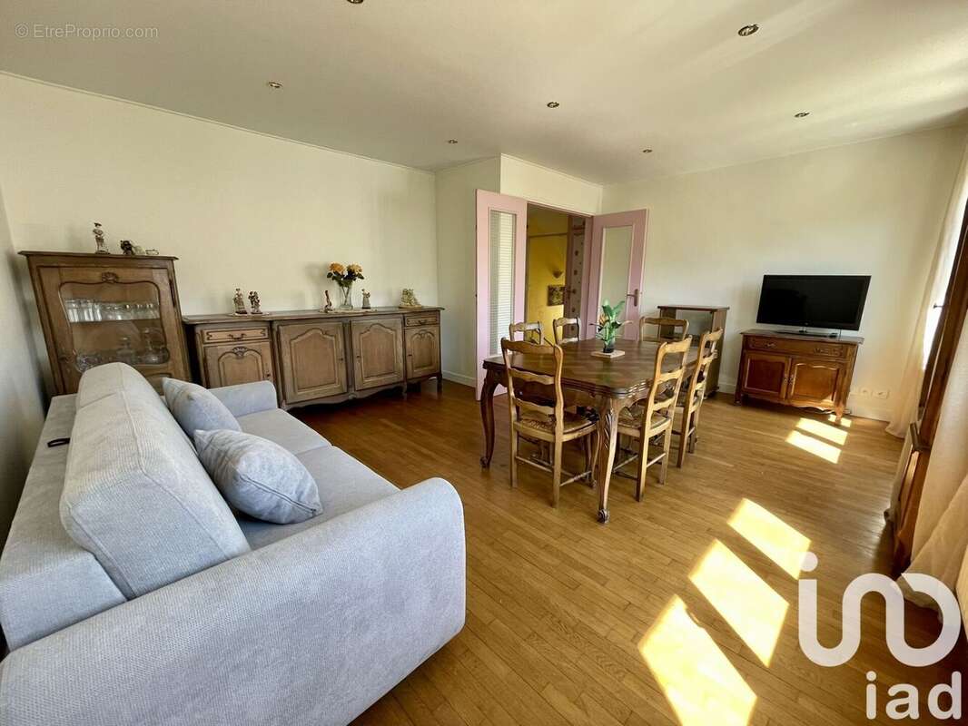 Photo 2 - Maison à BOISSY-SAINT-LEGER