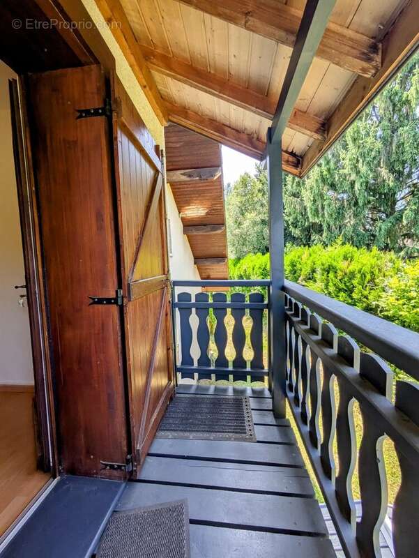 Maison à GILLY-SUR-ISERE