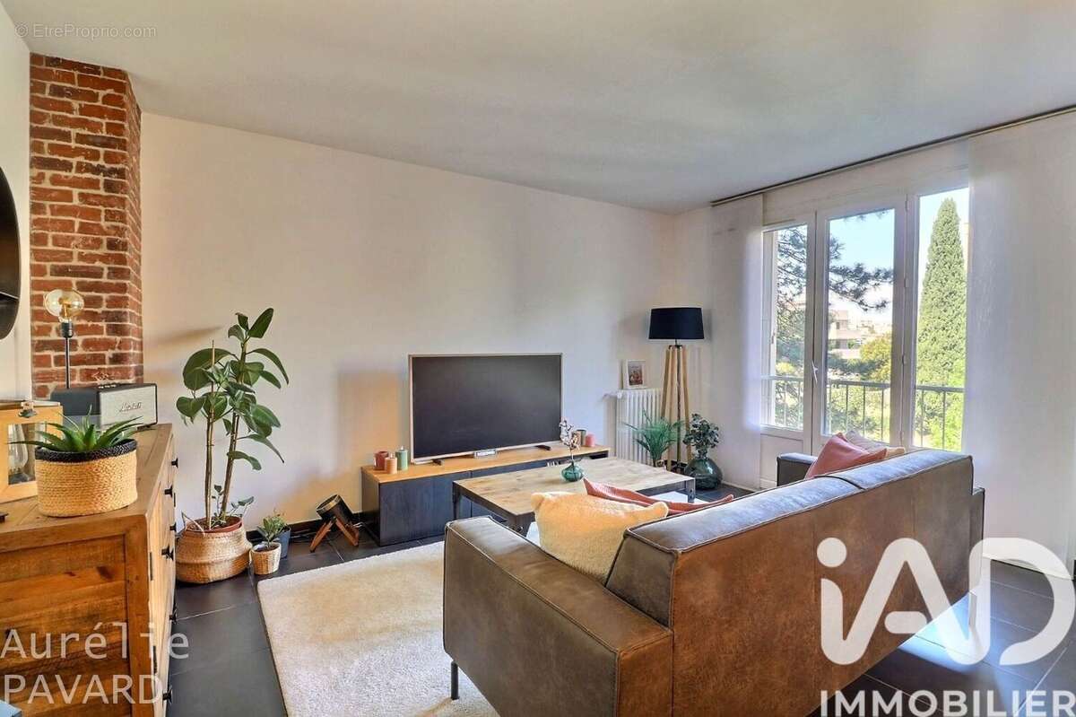 Photo 6 - Appartement à MARSEILLE-11E