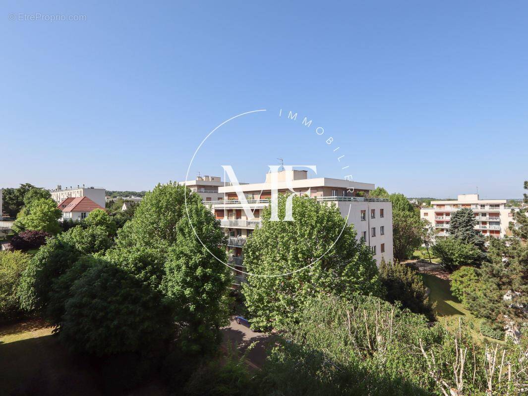 Appartement à RUEIL-MALMAISON