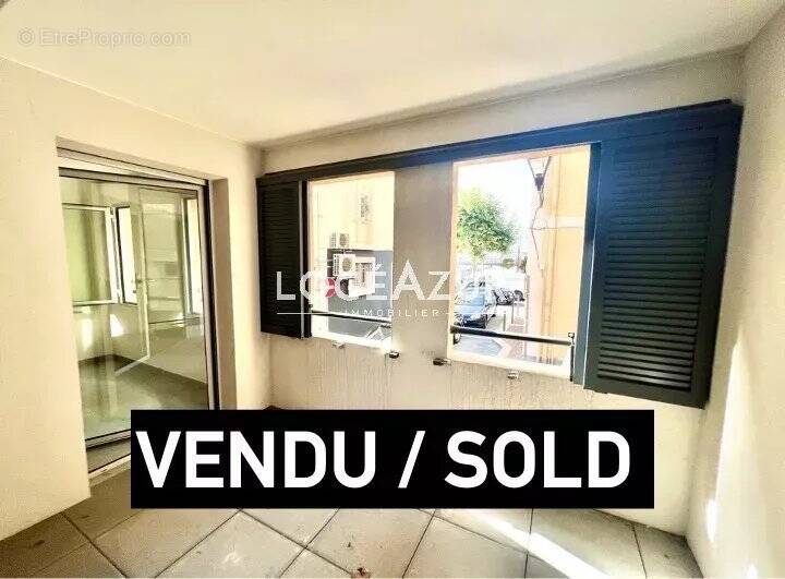 Appartement à VALLAURIS