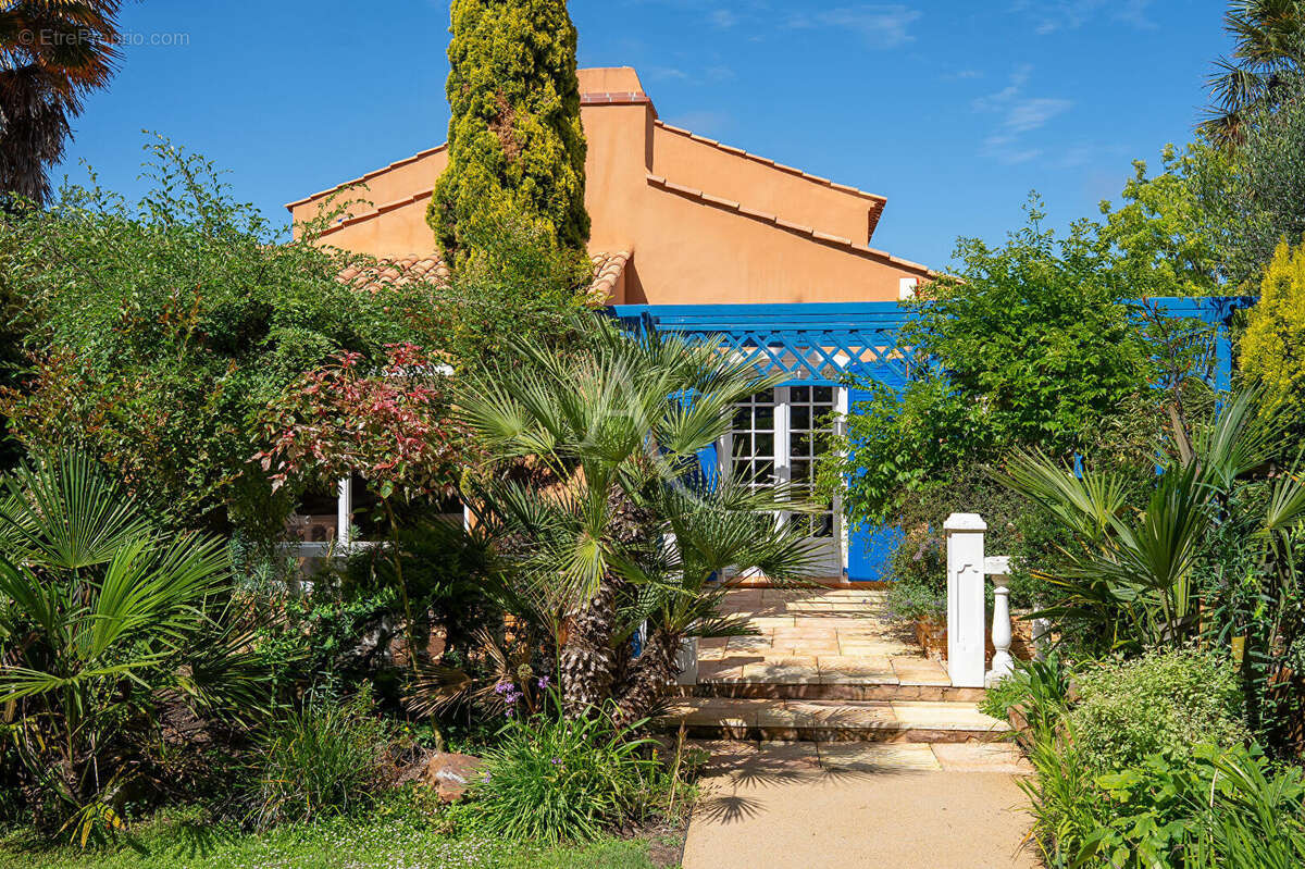 Propriété avec parc arboré - photo 4